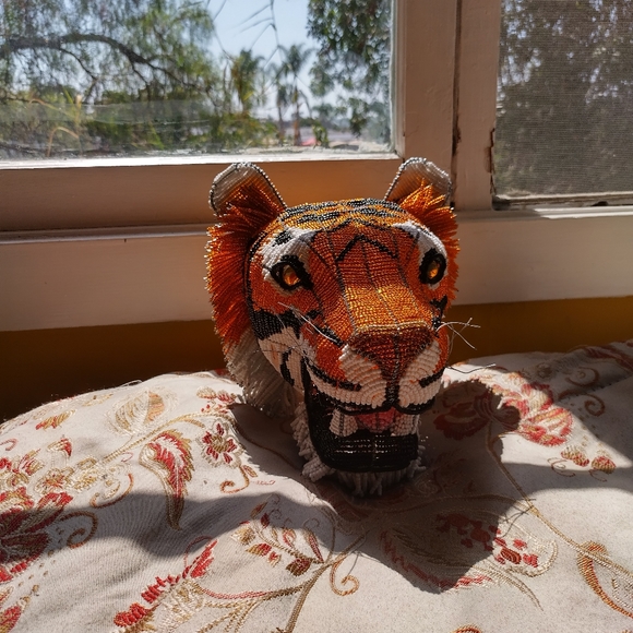 Beaded & Handcrafted Tiger Head - Picture 2 of 8